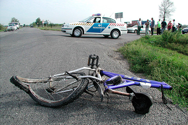 More cyclists, fewer accidents? 10