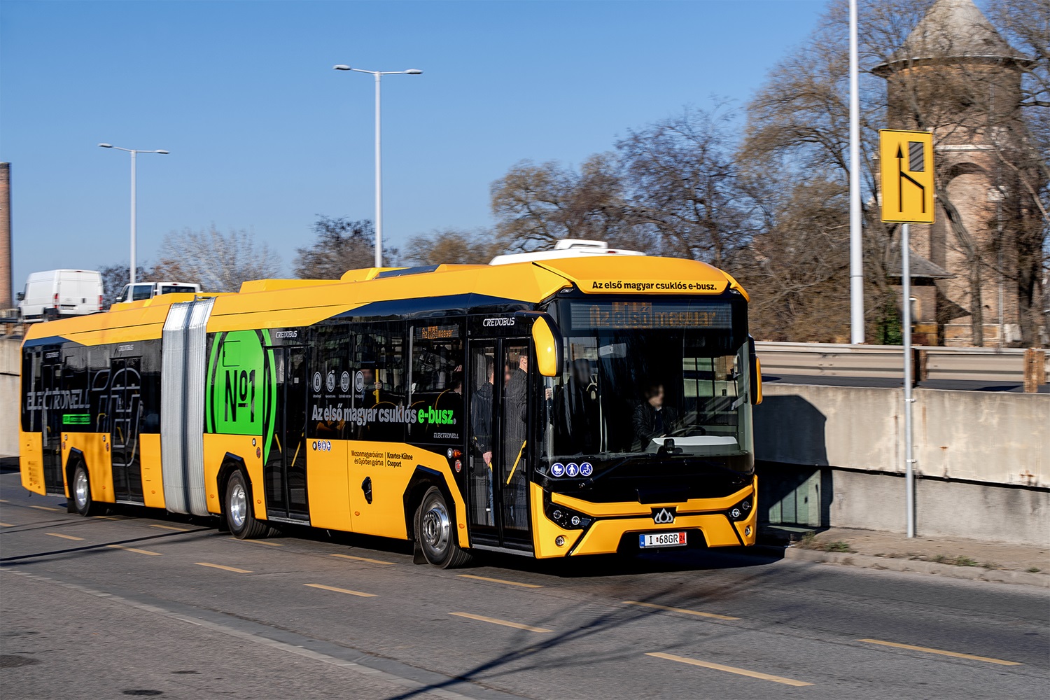 Új magyar villanybusz mutatkozott be a fővárosban