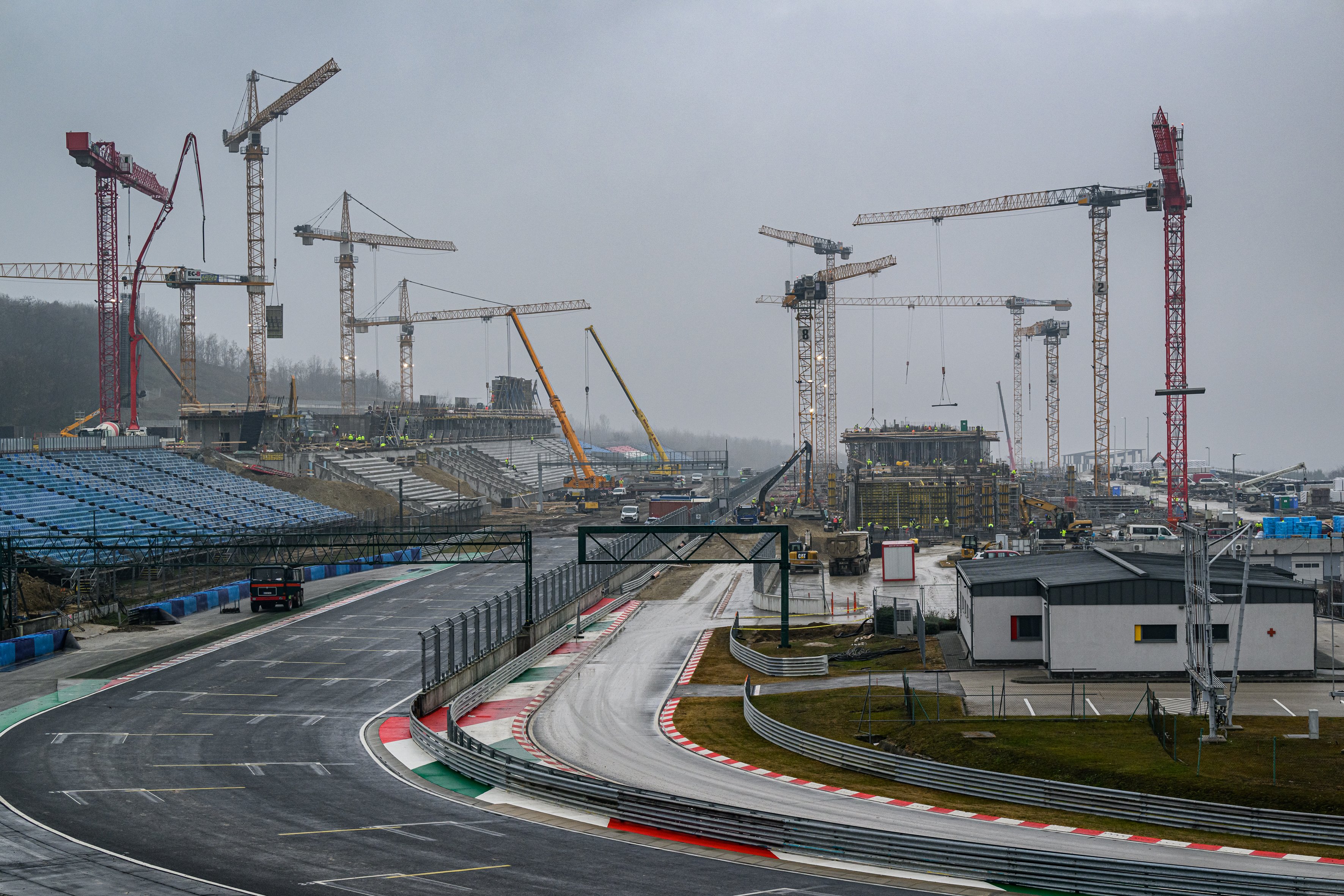 Már látszanak a megújult Hungaroring formái 8