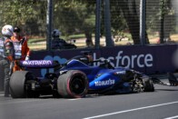 Segítséget kértek, annyira sok autót tört össze az F1-csapat 2