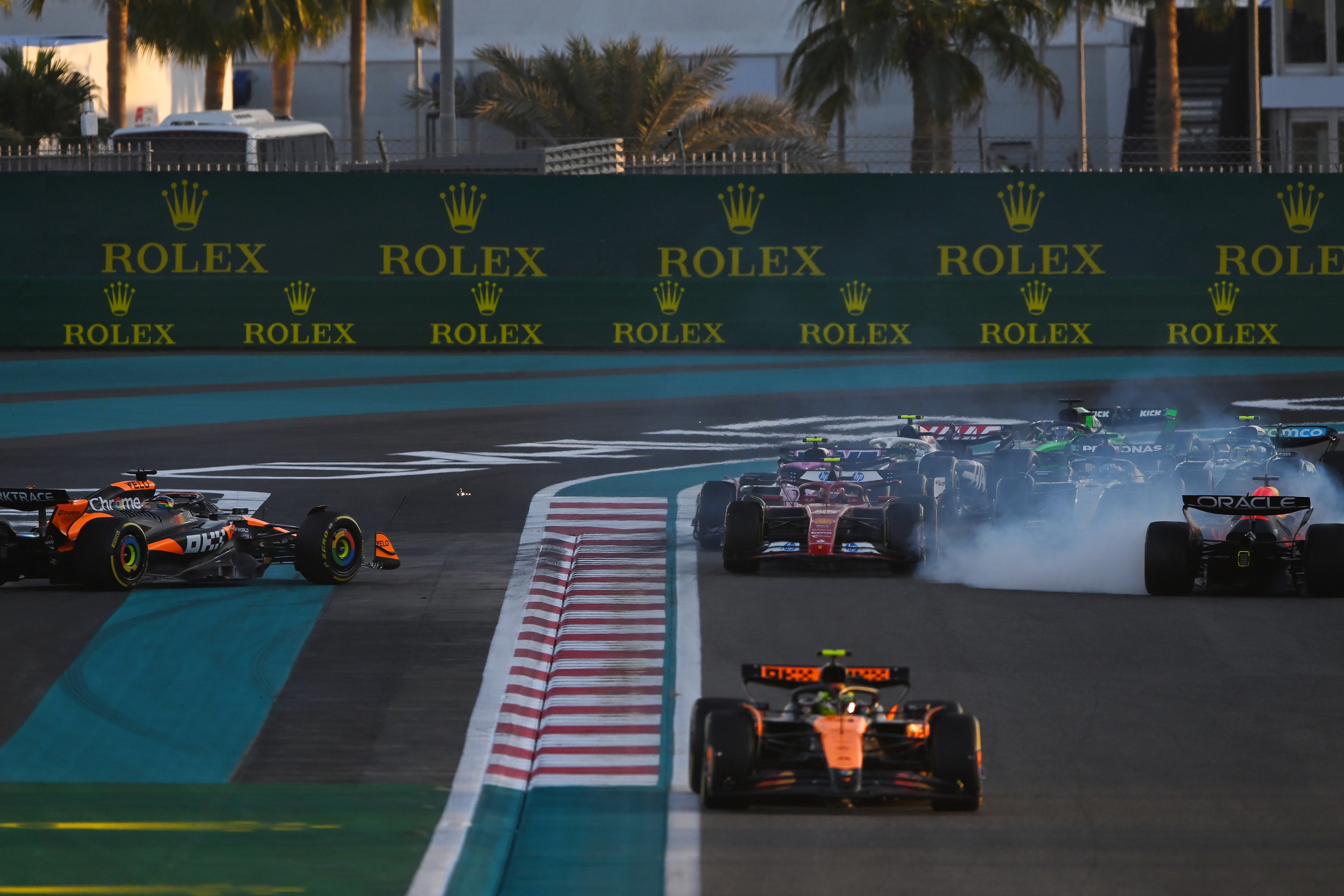 F1: Verstappen elnézést kért Piastritól az ütközésért