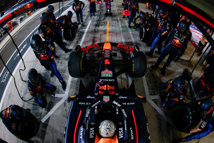 F1: Unja a Red Bull autóit Verstappen