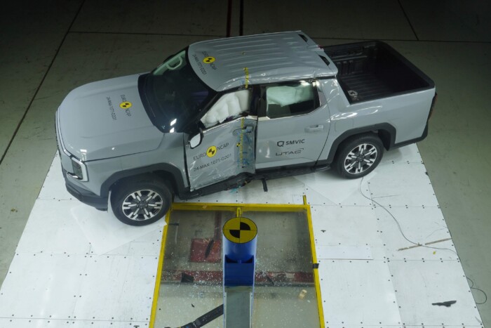 Ez ma a legbiztonságosabb pick-up 7