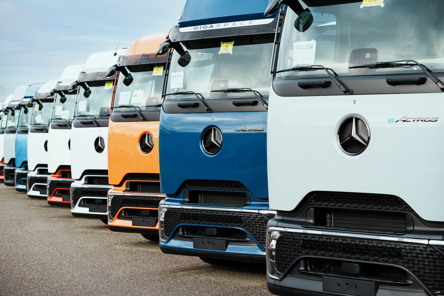 Van akinek elektromos Mercedes-t hoz a Jézuska
