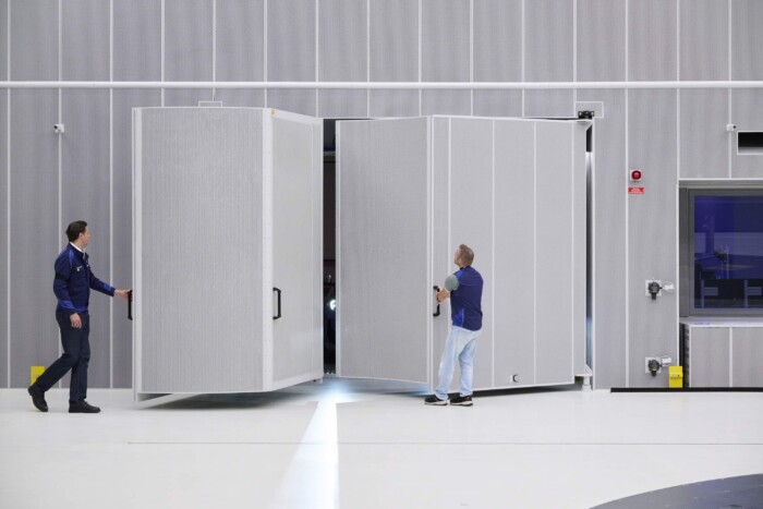 Így fejleszt csendet a BMW 8