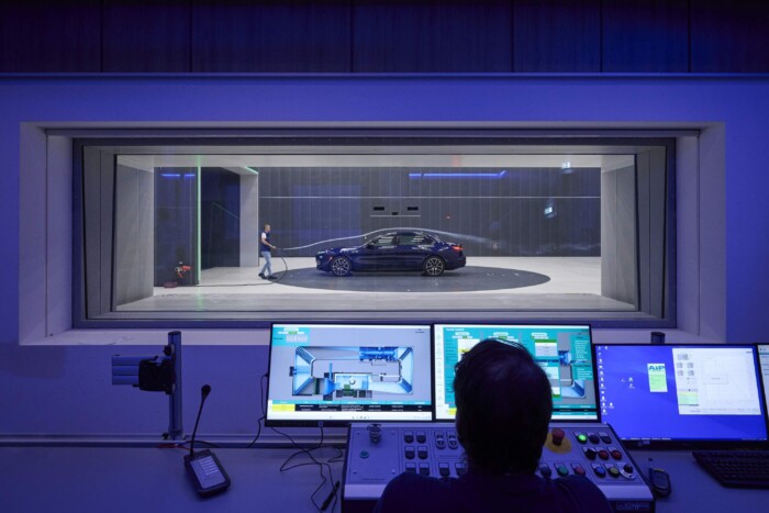 Így fejleszt csendet a BMW 10