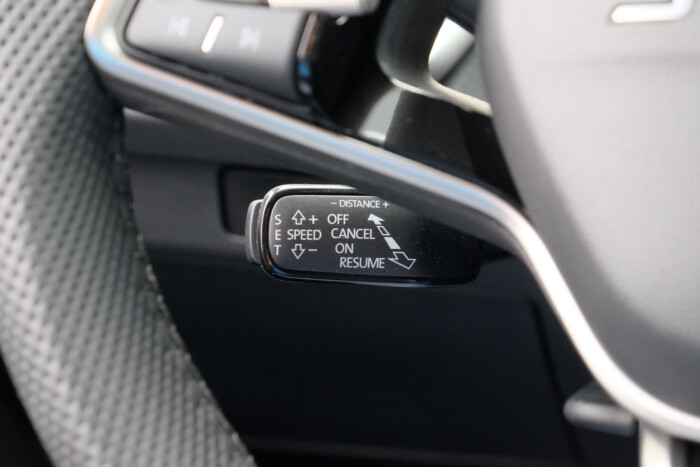 Tegnap még luxus volt, ma már belépőszint 5 | Vezess Tegnap még luxus volt, ma már belépőszint 5