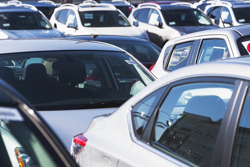 Várakozás járó motorral: (belső)égés nélkül tisztább!