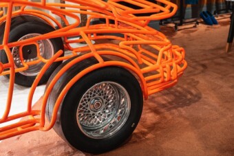 Három autót vehetett volna az árából, mégis a szoborért fizetett