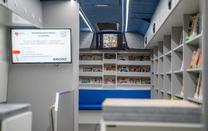 Fontos dolgot népszerűsítenek ezek a buszok 1