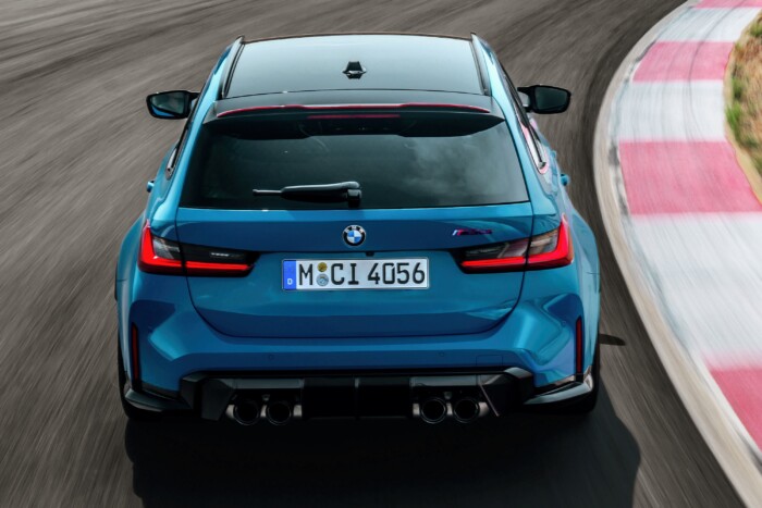 Nem épített még ilyen brutális kombit a BMW 11