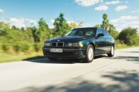 Százéves autót árulnak itthon 9 Százéves autót árulnak itthon 9