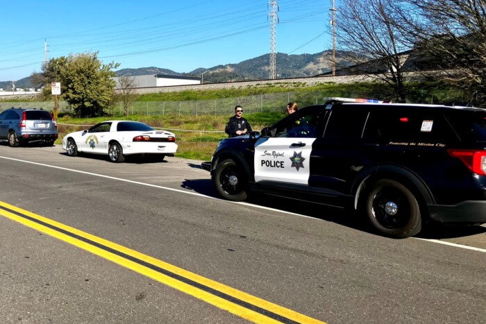 A rendőröket is átverte az álrendőrautó 1 | Vezess A rendőröket is átverte az álrendőrautó 1