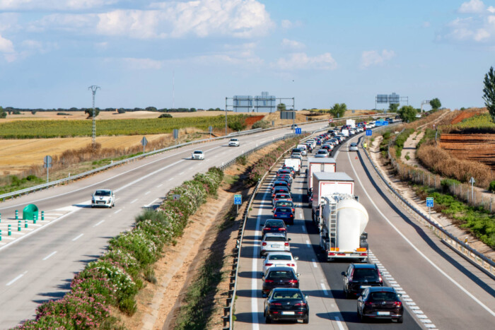“Piszkos” trükk dugókerülésre, amit nem tilt a KRESZ
