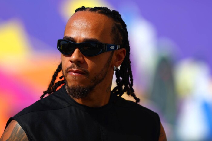 Hivatalos, a jövő héten debütál Hamilton a Ferrarinál