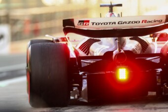 Újra F1-es munkát kap a kirúgott pilóta