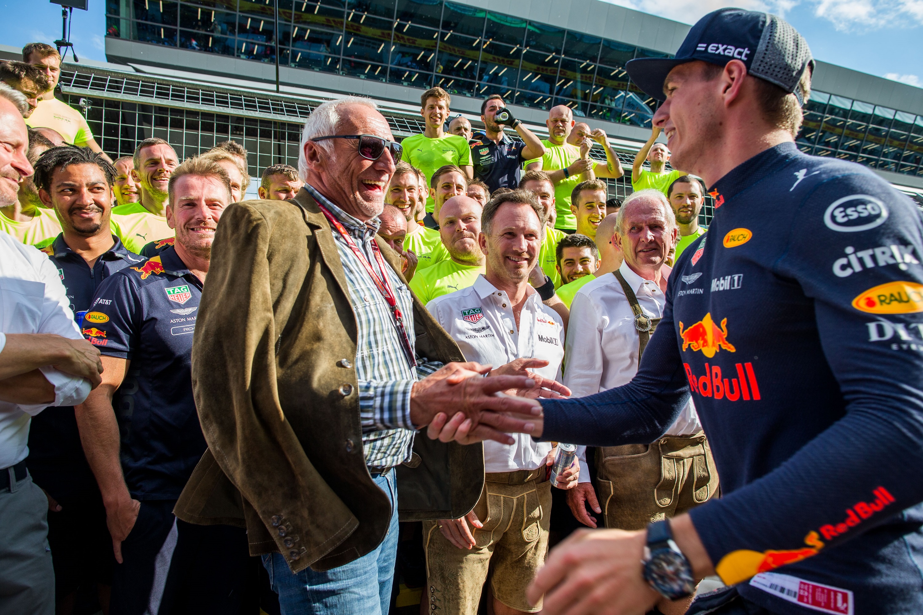 Verstappen: Megérezte a Red Bull a tulajdonos halálát