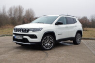 Végre egy élénk családi autó, amivel neki lehet vágni a vidéknek 1