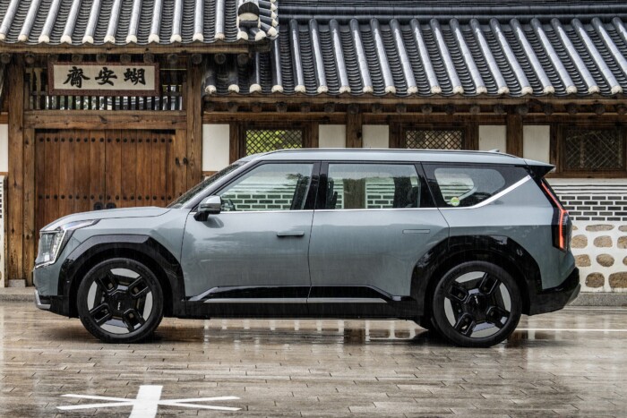 Ellenünk fordulnak az intelligens autók 1 | Vezess Ellenünk fordulnak az intelligens autók 1