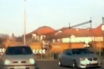 Állatkodott egy BMW-s Kaposváron, bukta a kocsiját