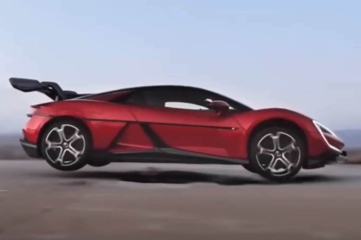 A BYD új autója úgy ugrat, mint KITT!