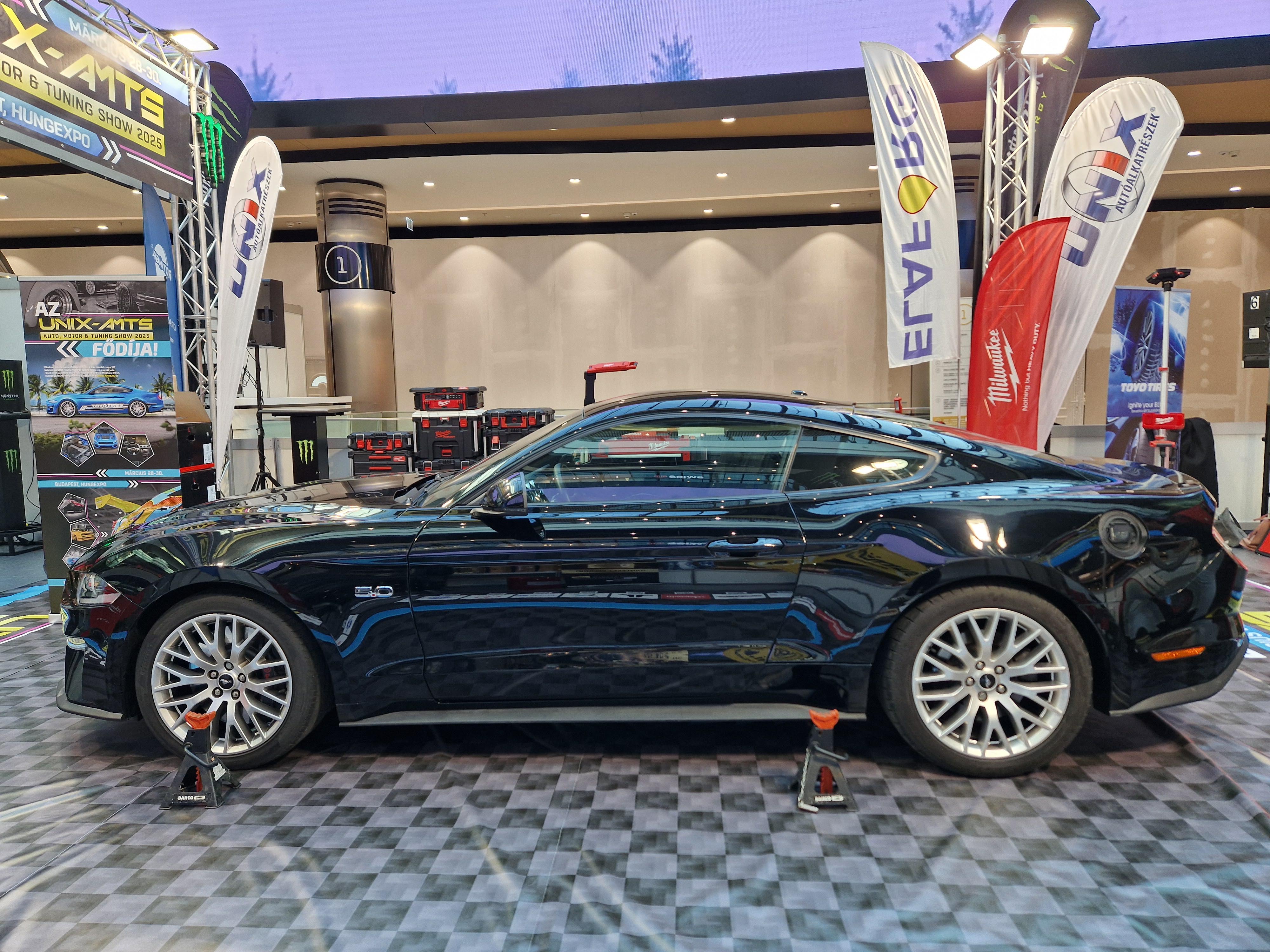 Igazi kincset találhatsz egy budapesti plázában, ha benzinvérű vagy 1