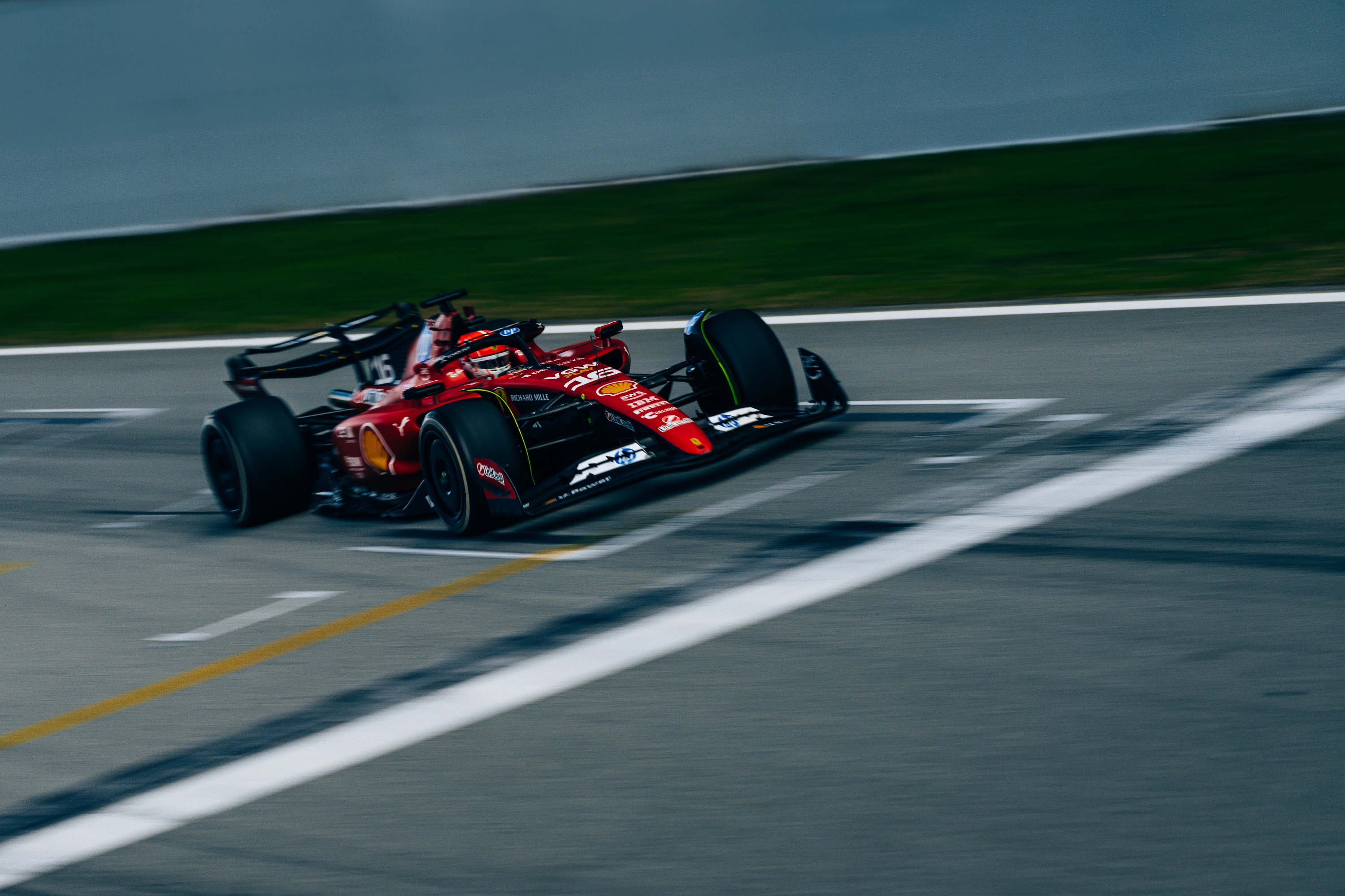 F1: Megvan, ki ülhet Hamilton helyére a Ferrarinál
