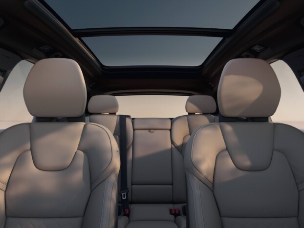 Frissül a legöregebb új Volvo 8