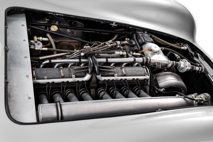 Valakinek 21 milliárdot ért ez a régi Mercedes 6