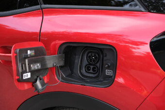 Sokkal több magyar venne használt villanyautót