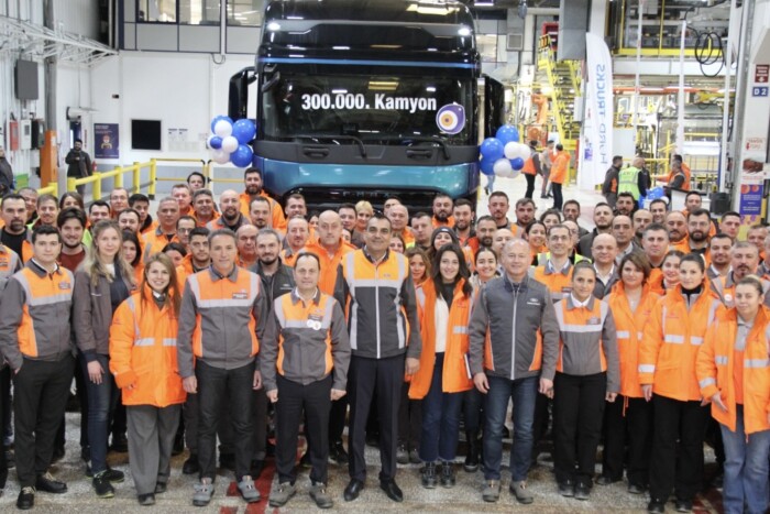 Különleges mérföldkövet ünnepelnek ezzel a járművel 1