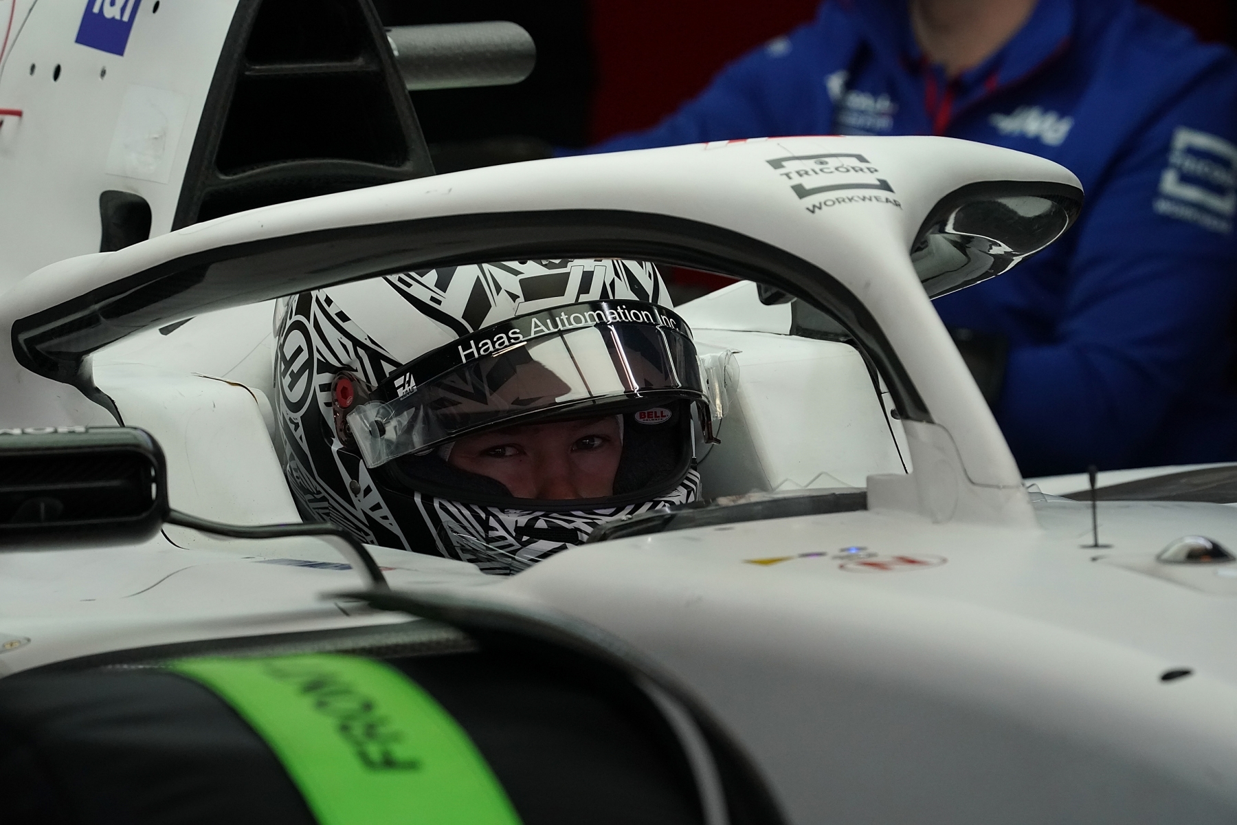 Pályát vált az F1-ből kitessékelt pilóta