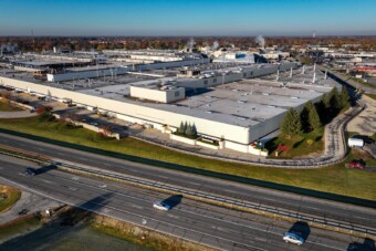 Beszarás, mivel küzd a motorgyár