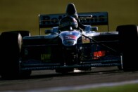 Átnevezik a patinás Forma-1-es csapatot 1