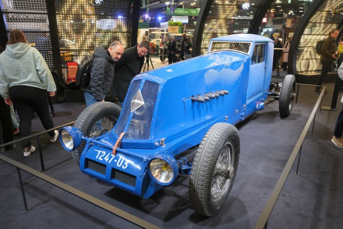 Ennél vadabb villanyautó aligha született 8