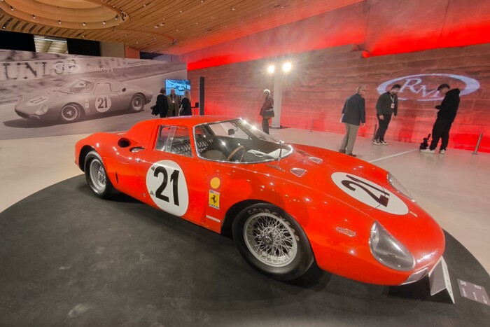 Így kell megvenni egy tízmilliárd forintos autót 3 | Vezess Így kell megvenni egy tízmilliárd forintos autót 3