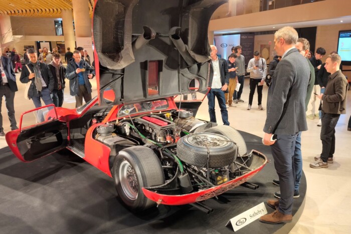 Így kell megvenni egy tízmilliárd forintos autót 5 | Vezess Így kell megvenni egy tízmilliárd forintos autót 5