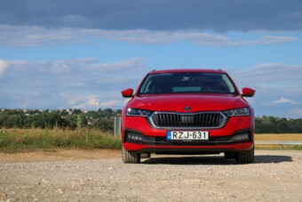 Ennyit drágultak a magyarok kedvenc autói 5 év alatt