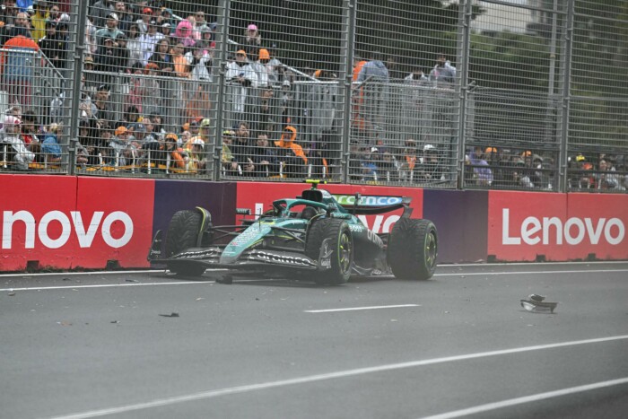 Káoszfutammal indult a Forma-1-es szezon 9