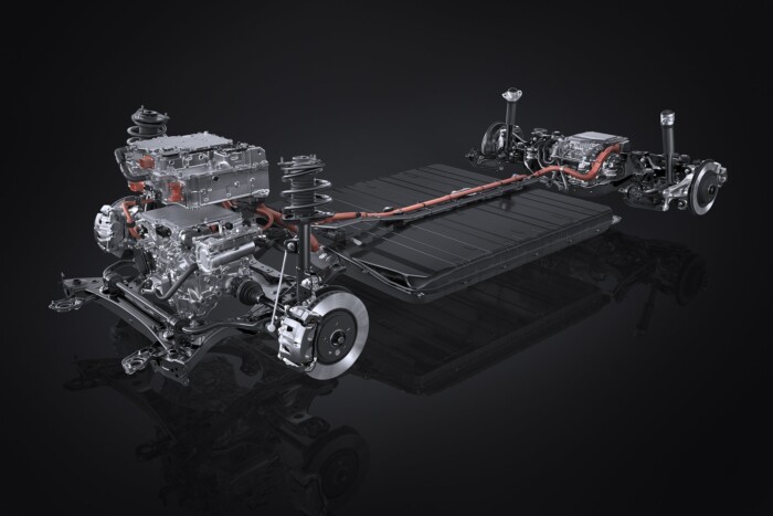 Bár nem látszik, mindene új ennek az autónak 10