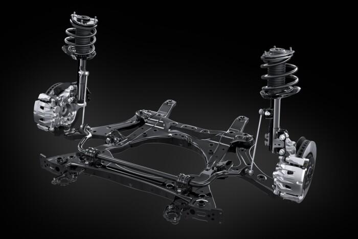 Bár nem látszik, mindene új ennek az autónak 11