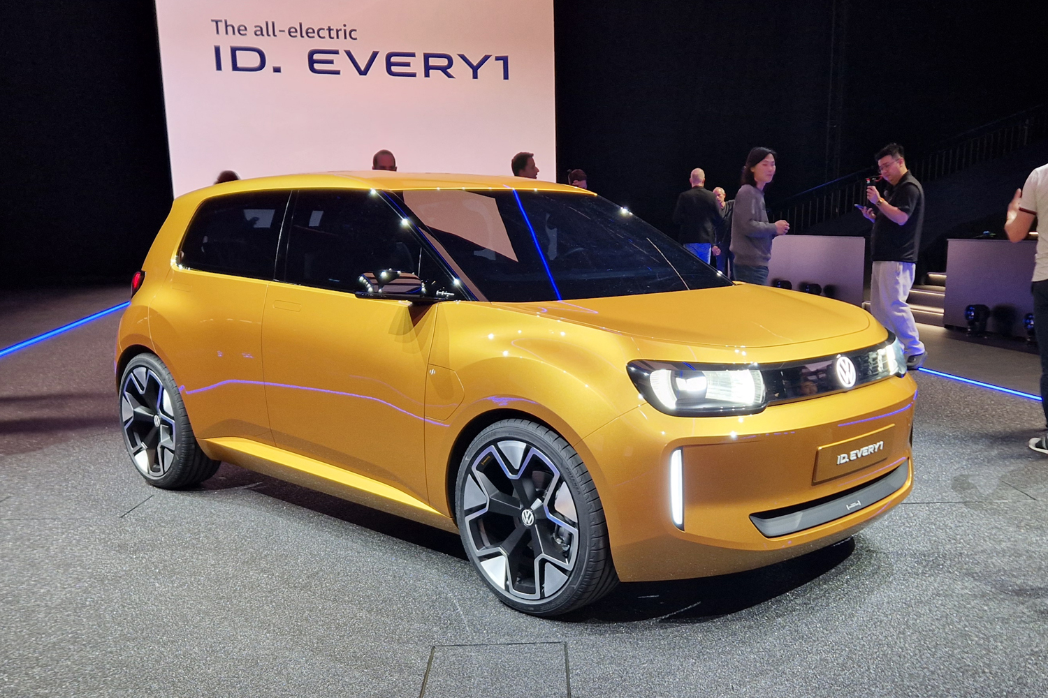 Képeken a Volkswagen új kisautója