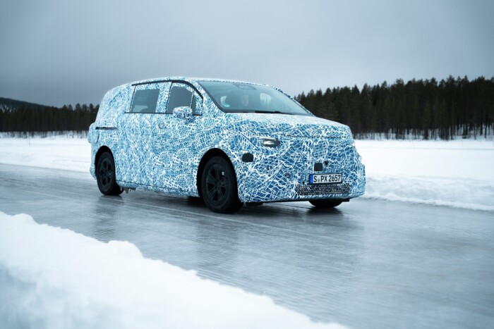 Álcázott Mercedeseket fotóztak le az északi sarkkörnél 2