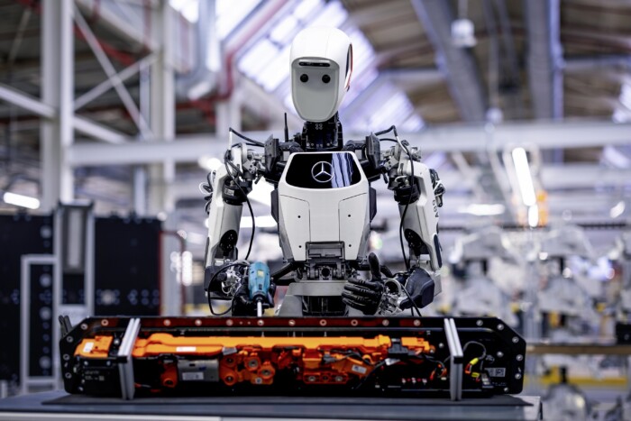 Emberszabású robotok jelentek meg Kecskeméten 7