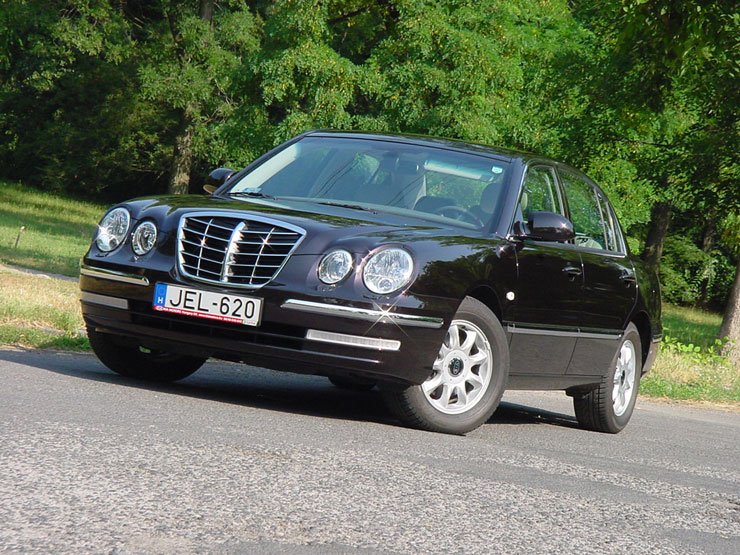 Kalandorokhoz szól ez az olcsó használt luxusautó 2