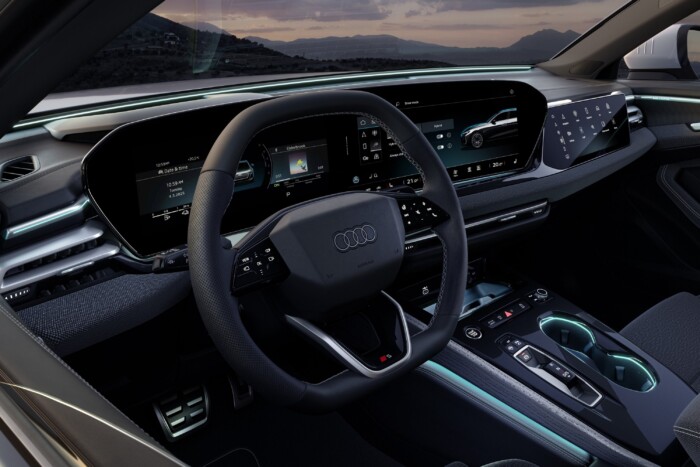 Hibridekkel erősít az Audi 7