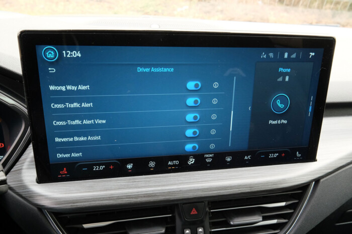 Két világ legjava egy autóban 15