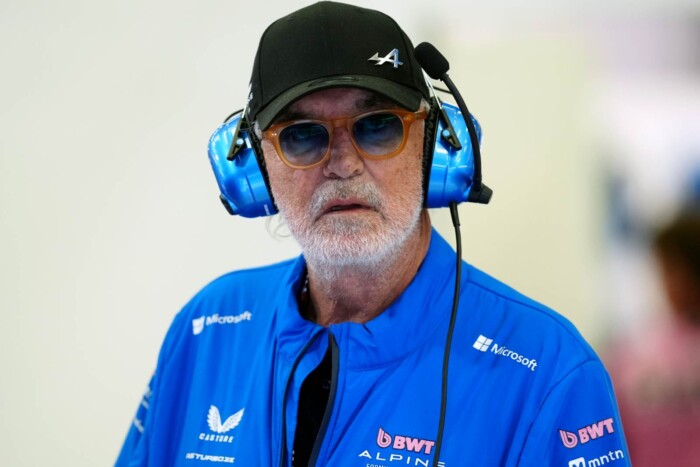 Egy feltétellel tért vissza a botrányos F1-főnök 2 | Vezess Egy feltétellel tért vissza a botrányos F1-főnök 2