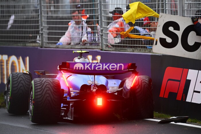 Káoszfutammal indult a Forma-1-es szezon 7