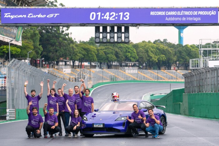 Négy földrészen nincs gyorsabb ennél a Porschénál 7